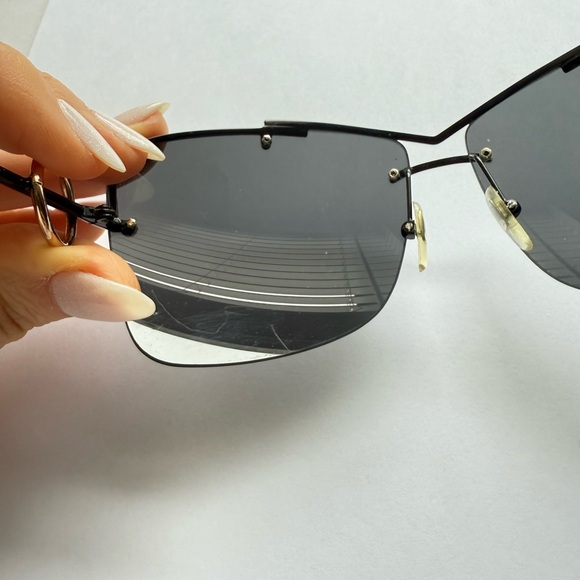 YSL Yves Saint Laurent Sunglasses - Black - Picture 7 of 8